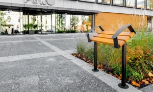 Pilsētas atbalsta sols ar roku balstiem Skarabejs
