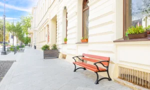 Parka sols Lodz ar roku balstiem