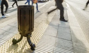 Atkritumu tvertne Praga II