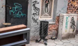 Atkritumu tvertne Praga III